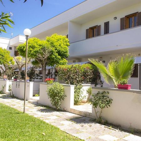Residence Borgo Latino- Localo Torre dell'Orso Exterior foto