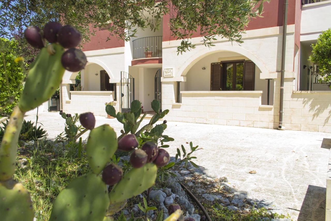 Residence Borgo Latino- Localo Torre dell'Orso Exterior foto